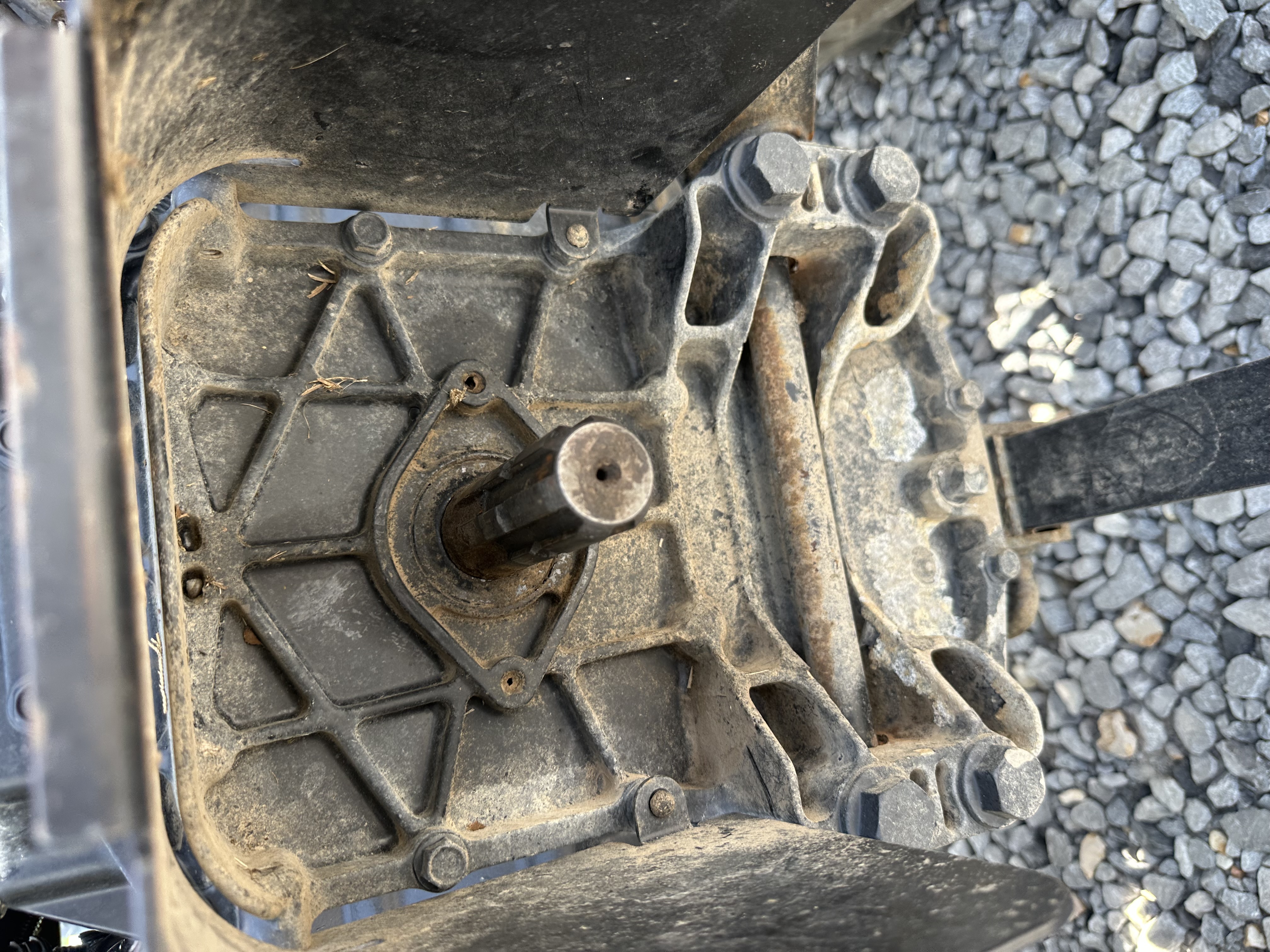 2017 John Deere 3032E Used with loader Tractor 4W