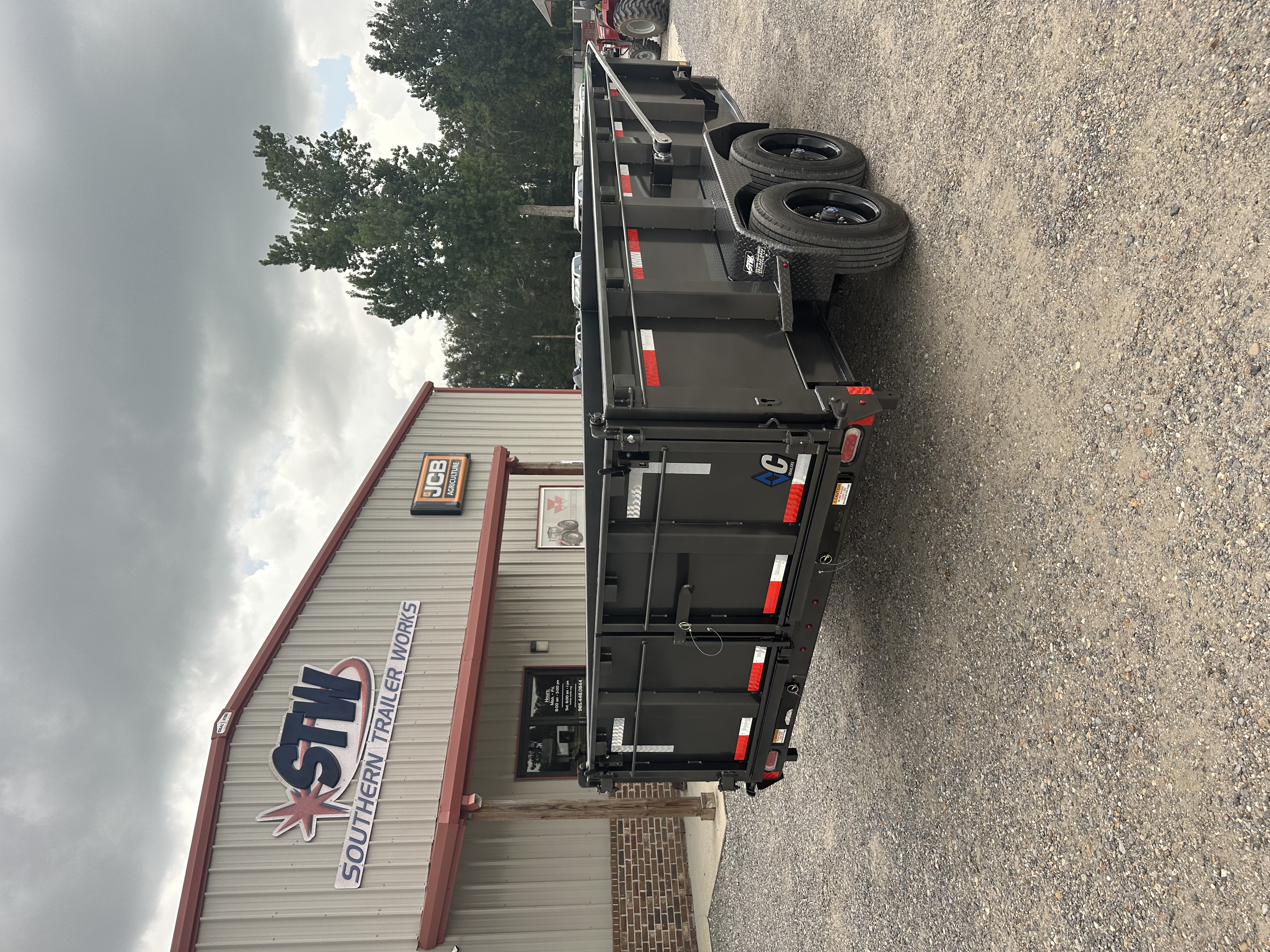 2026 Diamond C LPT Dump Trailer