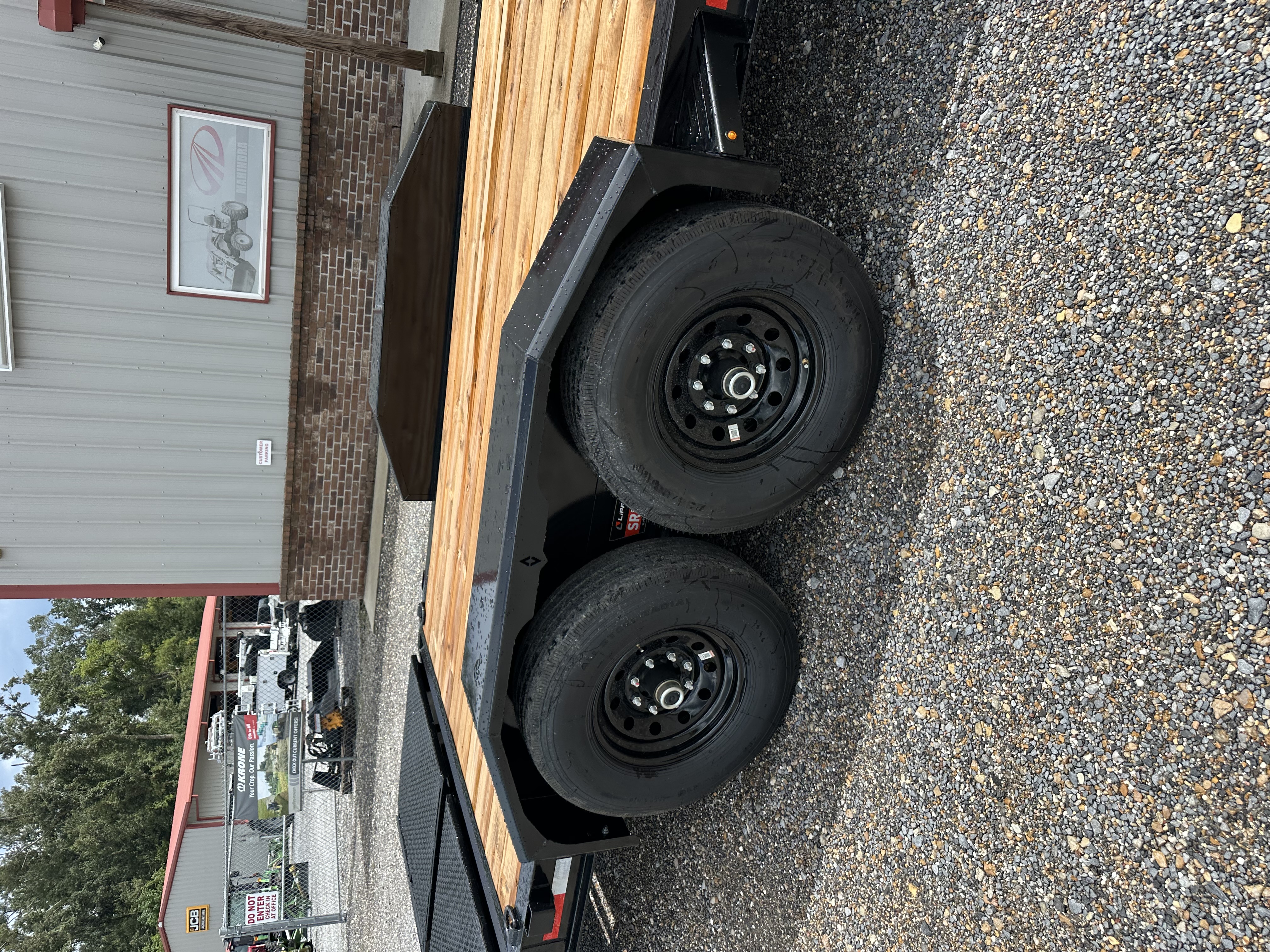 2026 Diamond C LPX Equipment Trail