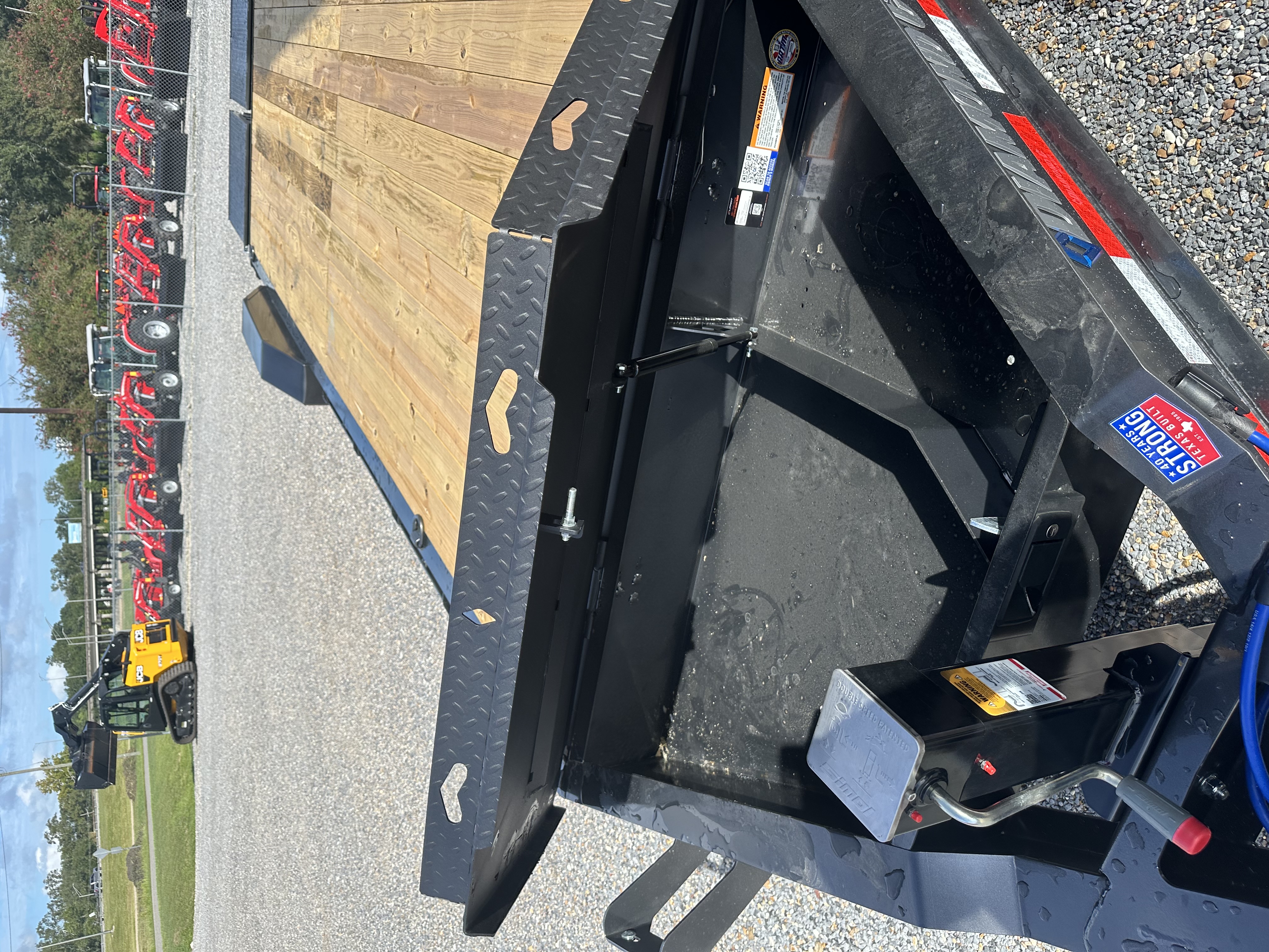 2026 Diamond C LPX Equipment Trail