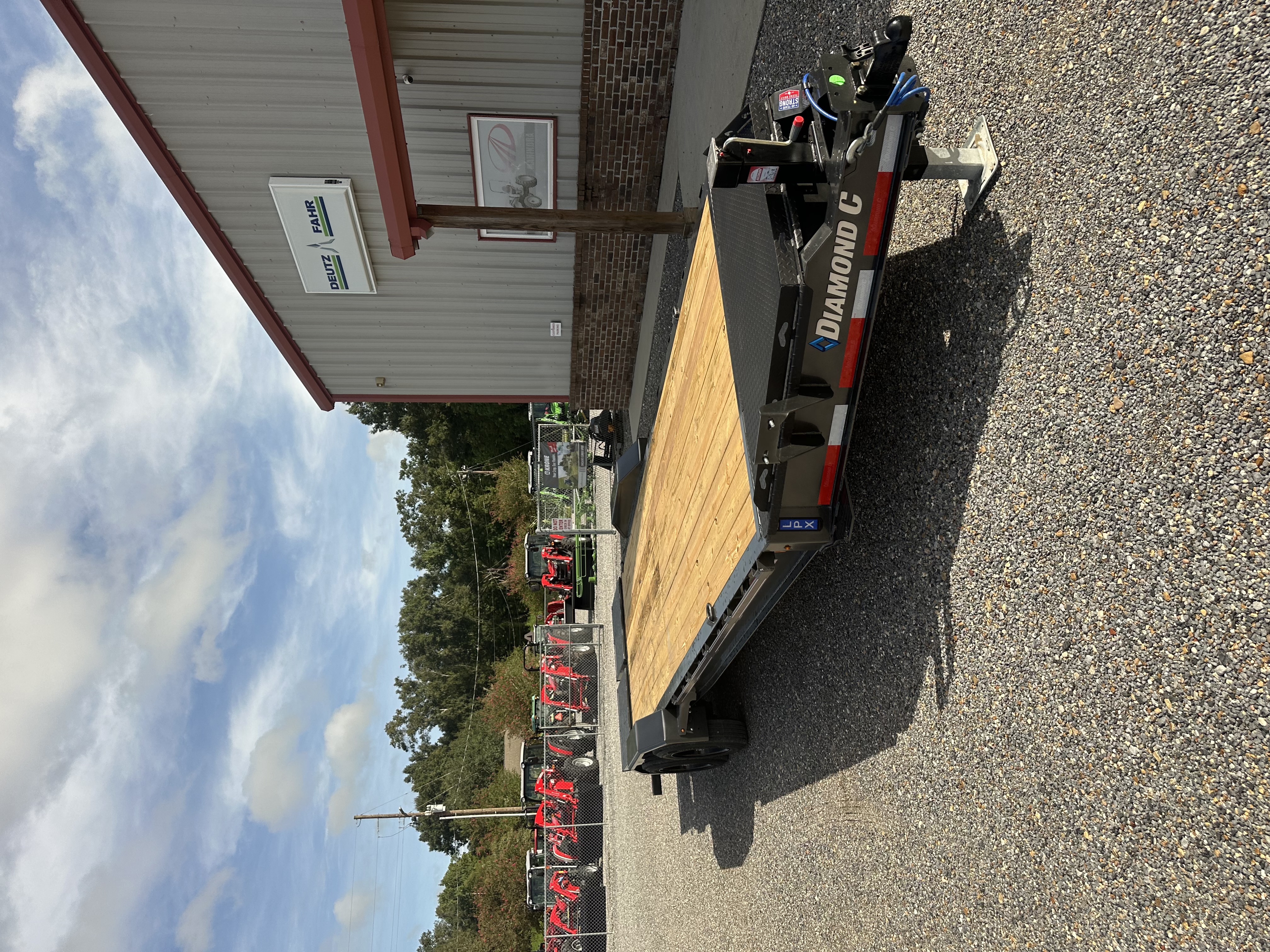 2026 Diamond C LPX Equipment Trail