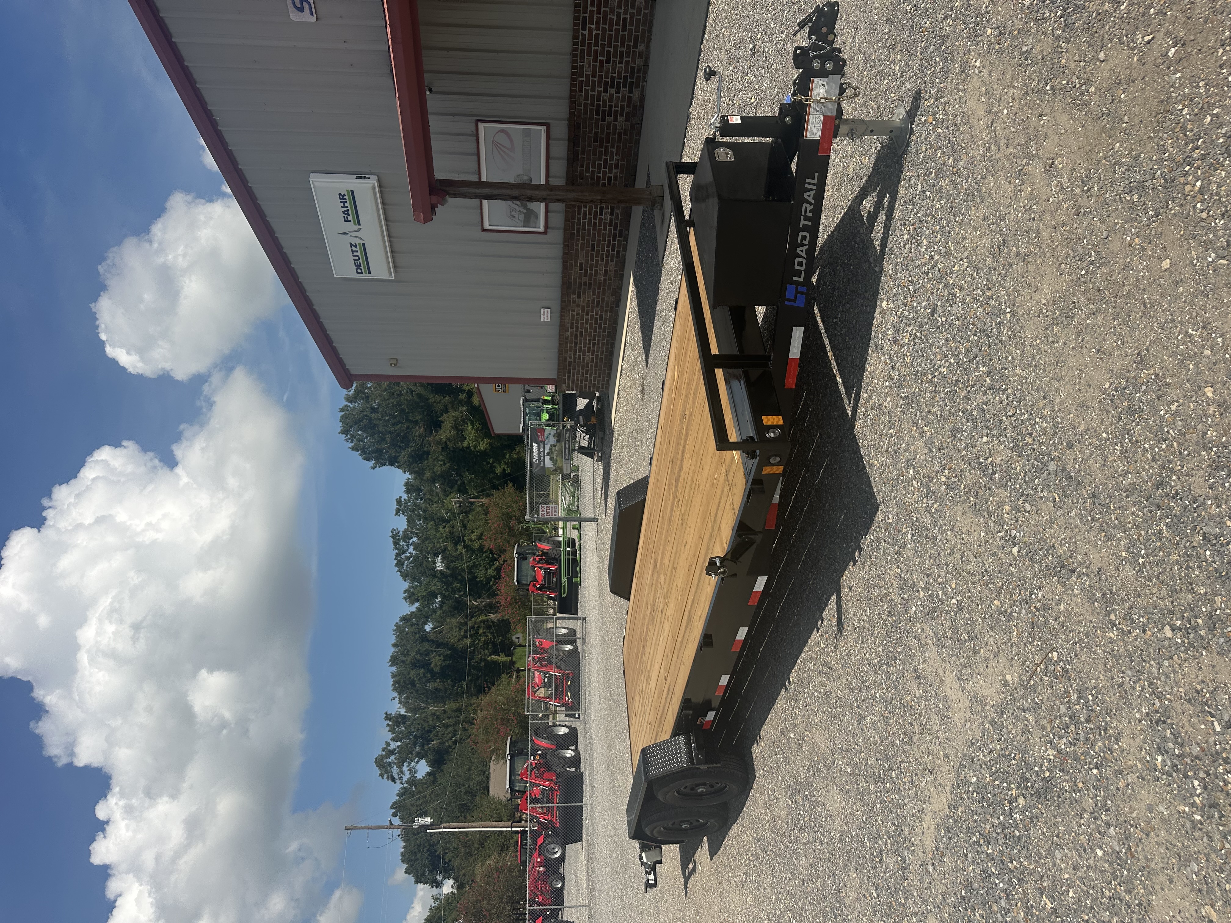 2026 Load Trail LOA CH8322052 Black Carhauler Trail