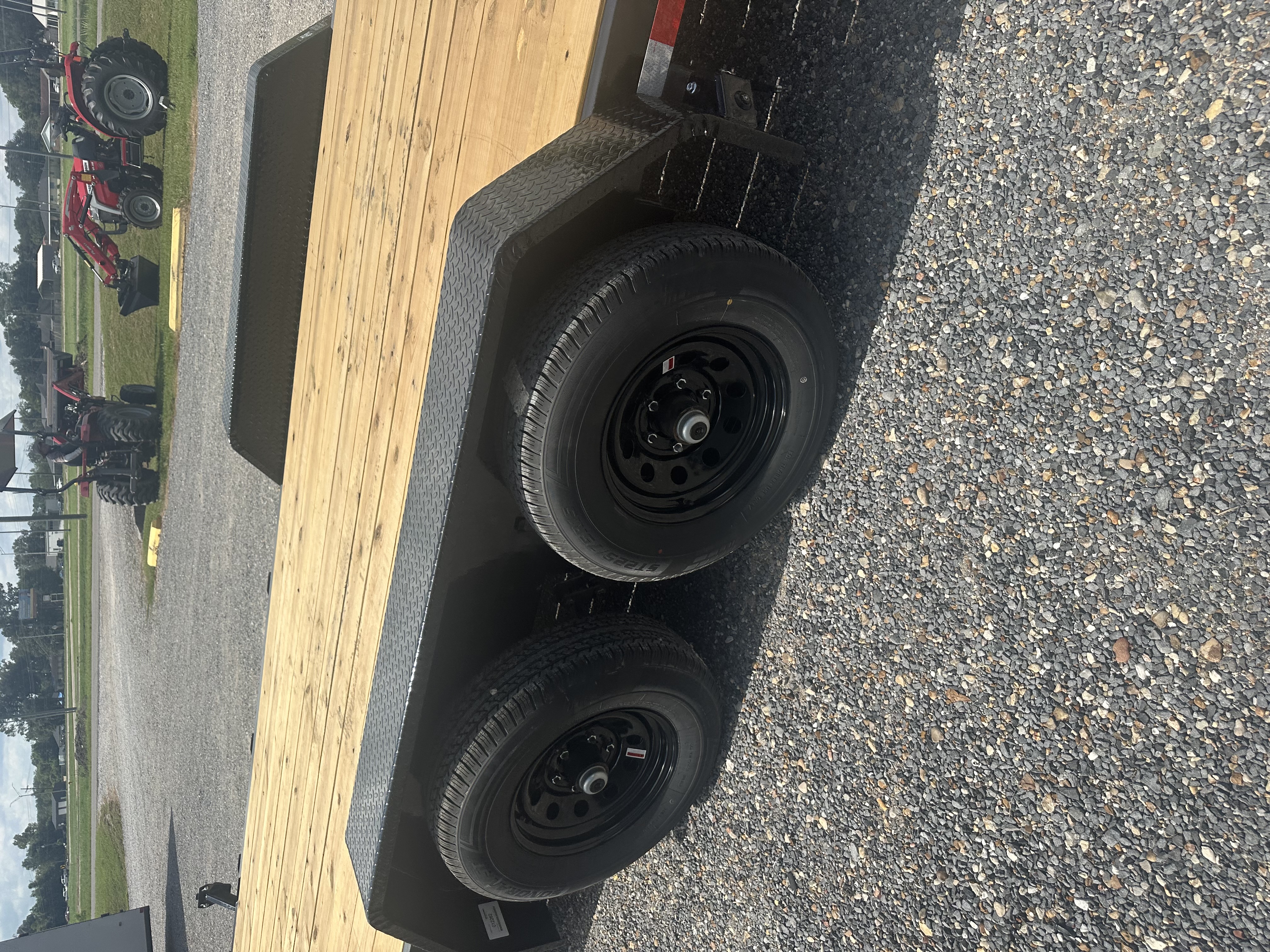 2026 Load Trail LOA CH8322052 Black Carhauler Trail