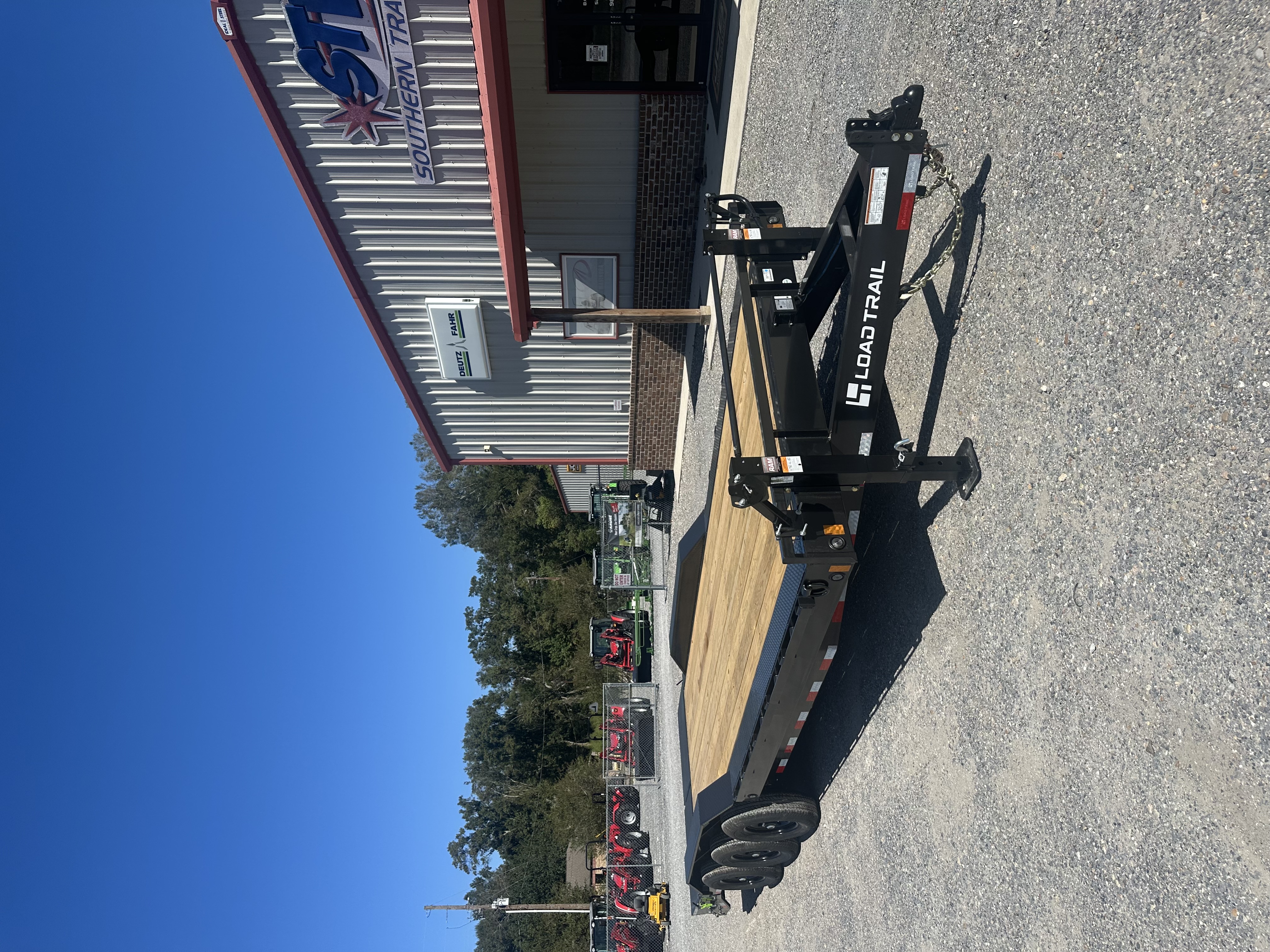 2027 LOAD Trail LOA CH0226073 GUN METAL Equipment Trail